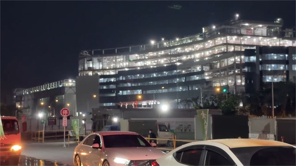台積電楠梓廠F22廠重大工安　P4工地吊鋼梁砸中4焊工「3死1重傷」