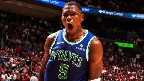 NBA(影)／轟45分打爛字母哥！灰狼蟻人賽季開幕戰表現比肩喬丹、上古神獸張伯倫
