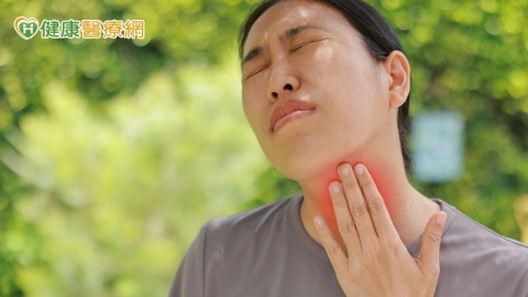 脖子痛、心悸是甲狀腺炎嗎?醫解析症狀與甲狀腺功能變化