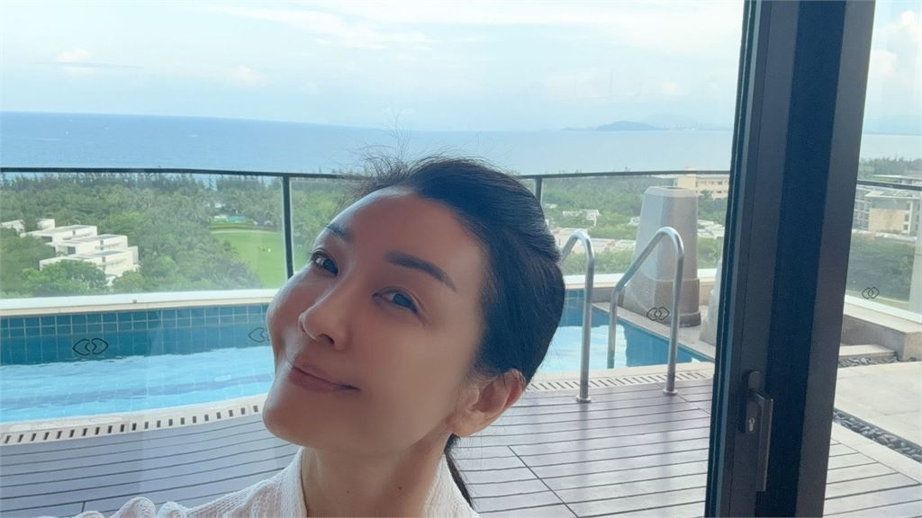 港劇女王還原險遭性侵過程!男「強拉進廁所」旁人竟沒反應 對方裝醉硬脫褲