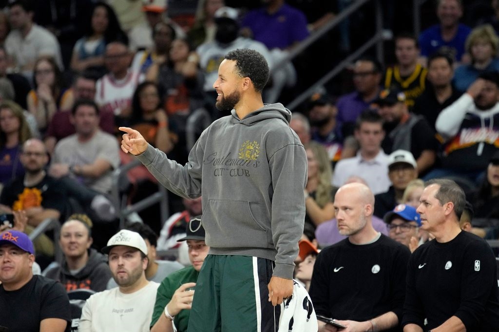 NBA(影)/38歲柯瑞面臨生涯最大考驗!勇士開季3連敗 寫下19年來最慘紀錄