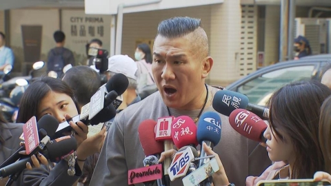 習近平才喊「祖國必須統一」！館長突現身中國「做1事」出事了　反遭鐵拳畫面曝光