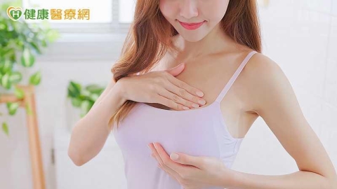 胸部大要小心了!巨乳症不只肩頸痠痛 研究揭慢性偏頭痛可能性高4成