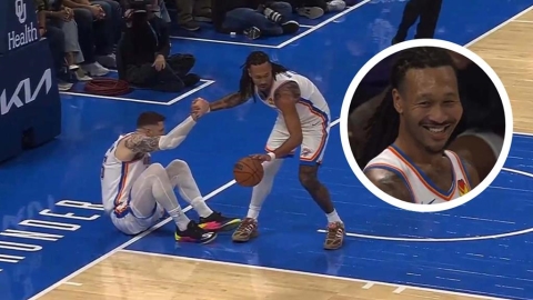 NBA(影)／史上最好笑的失誤！雷霆「越南鄭中基」邊運球扶界外隊友「下秒尷尬了」