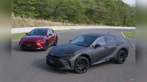 Toyota 中期改款 Crown 雙車系 157 萬起,攜 Toyota Premium 服務在台