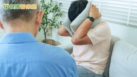 精神病患出院家屬壓力山大!「醫病共享決策」尋復健解方