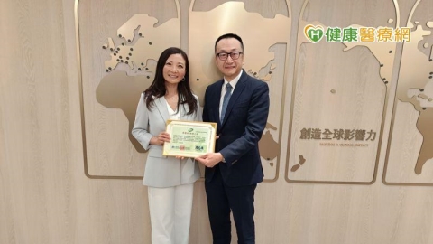 吉立亞醫藥積極培養醫藥行銷人才 Cathy Su總經理獲頒榮譽MR推廣大使認證