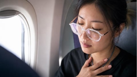 一上飛機就心跳加快、手心冒汗？認識飛行焦慮：用隨身植物香氣營造熟悉的搭機氛圍