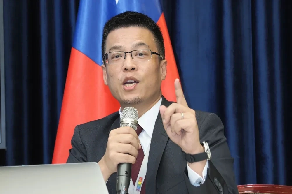 沈伯洋陣營找了國安會諮委黃重諺等重量級幕僚,一起參與辯論備戰。(資料照片)