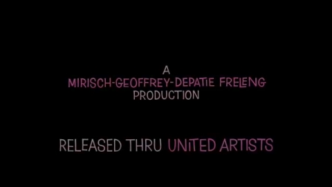  粉紅色的玉米棒